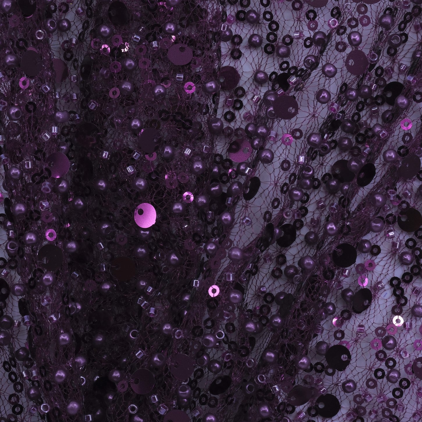 PAYETLİ İNCİ VE KESME BONCUKLU ÖRÜMCEK FİLE TÜL KUMAŞ