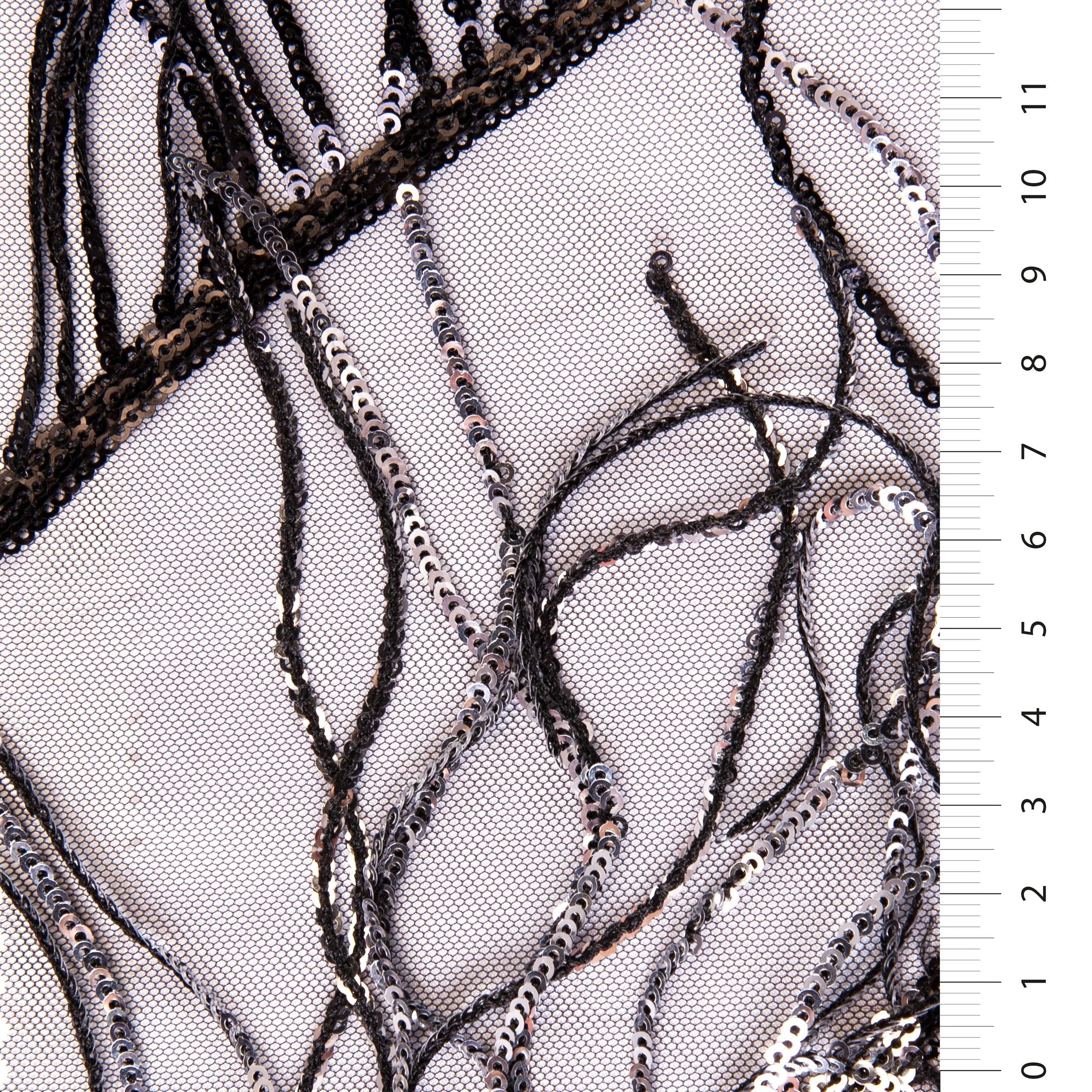 3D Saçak Süslemeli Pul Nakışlı Tül Kumaş