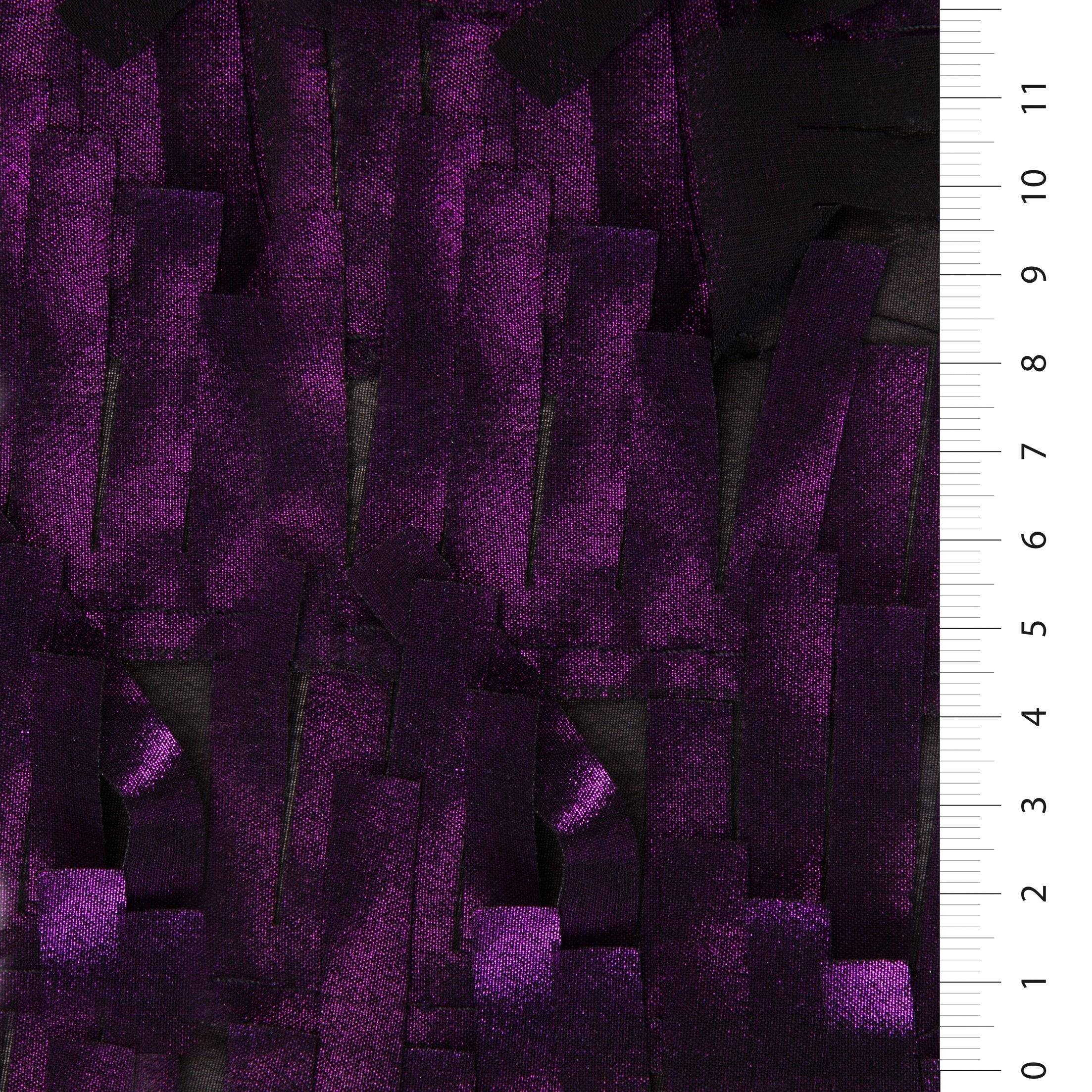 3D Saçaklı Tasarım Siyah Taban Hologram Trim Şifon Nakış Yeşil Kumaş