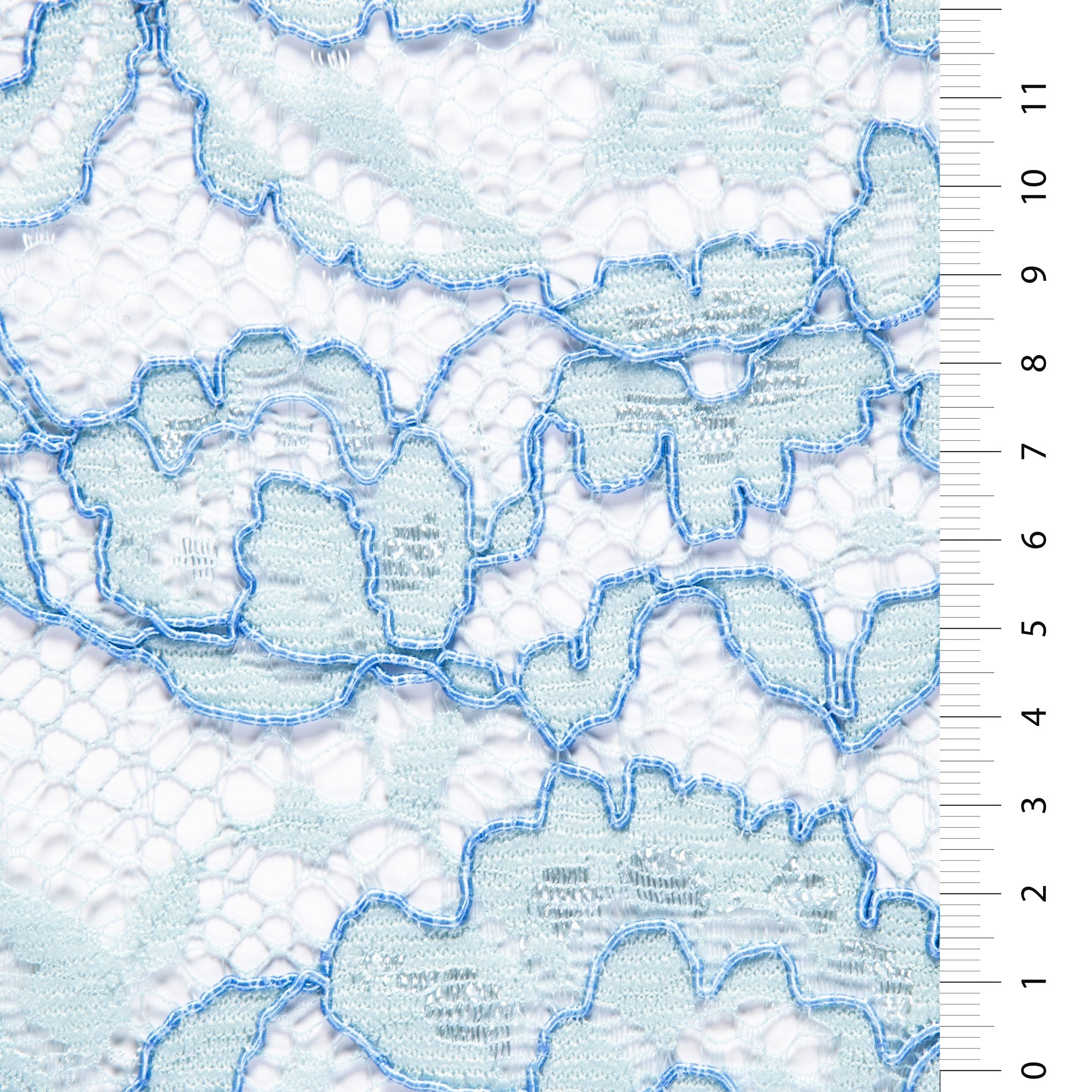Avignon Stili Kordlu Dantel İplik Nakışlı Kumaş