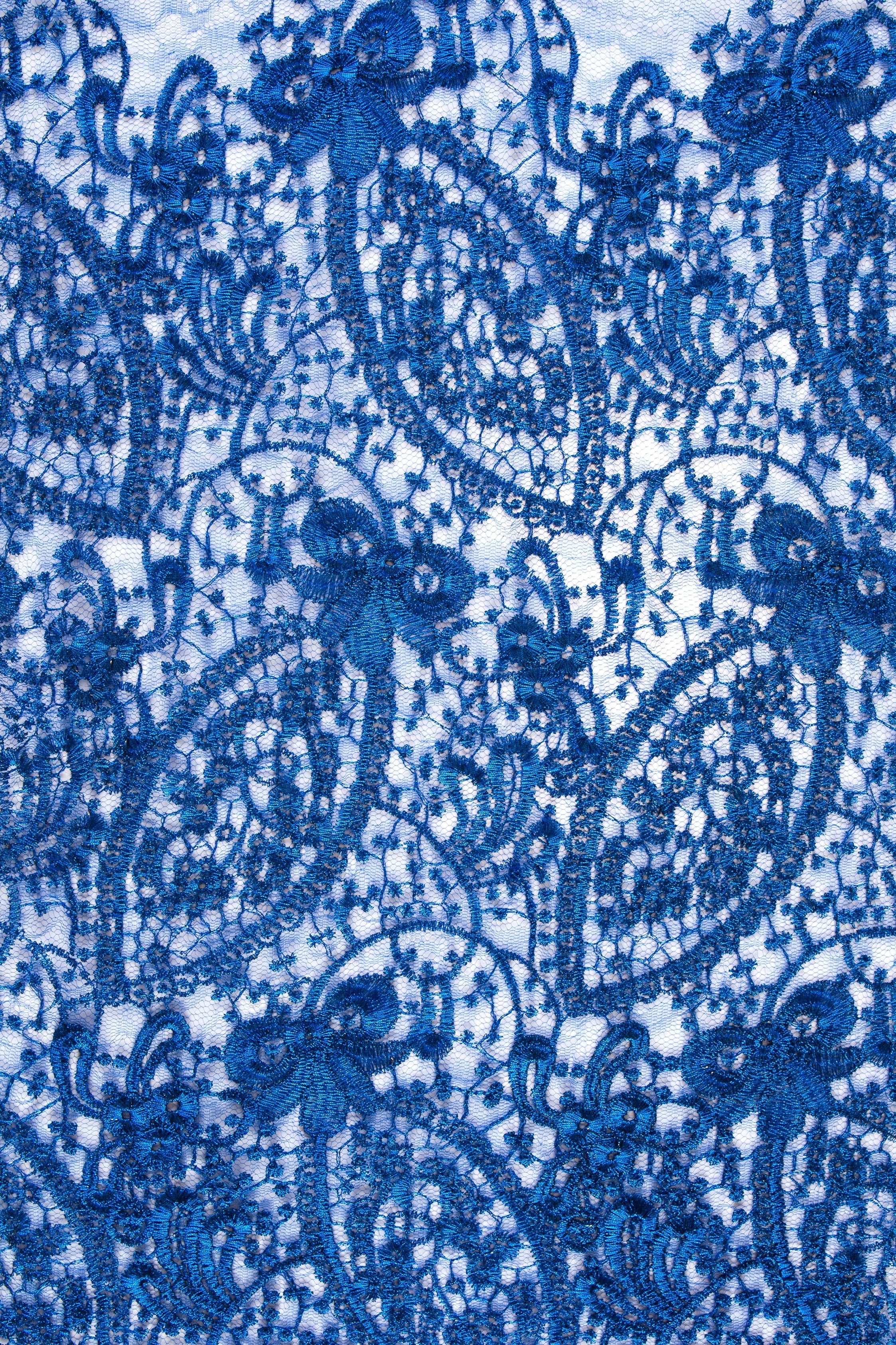 Uzak Doğu Tarzı Oval Çiçek Tasarımlı Parlak Dantel İplik Nakışlı Kumaş