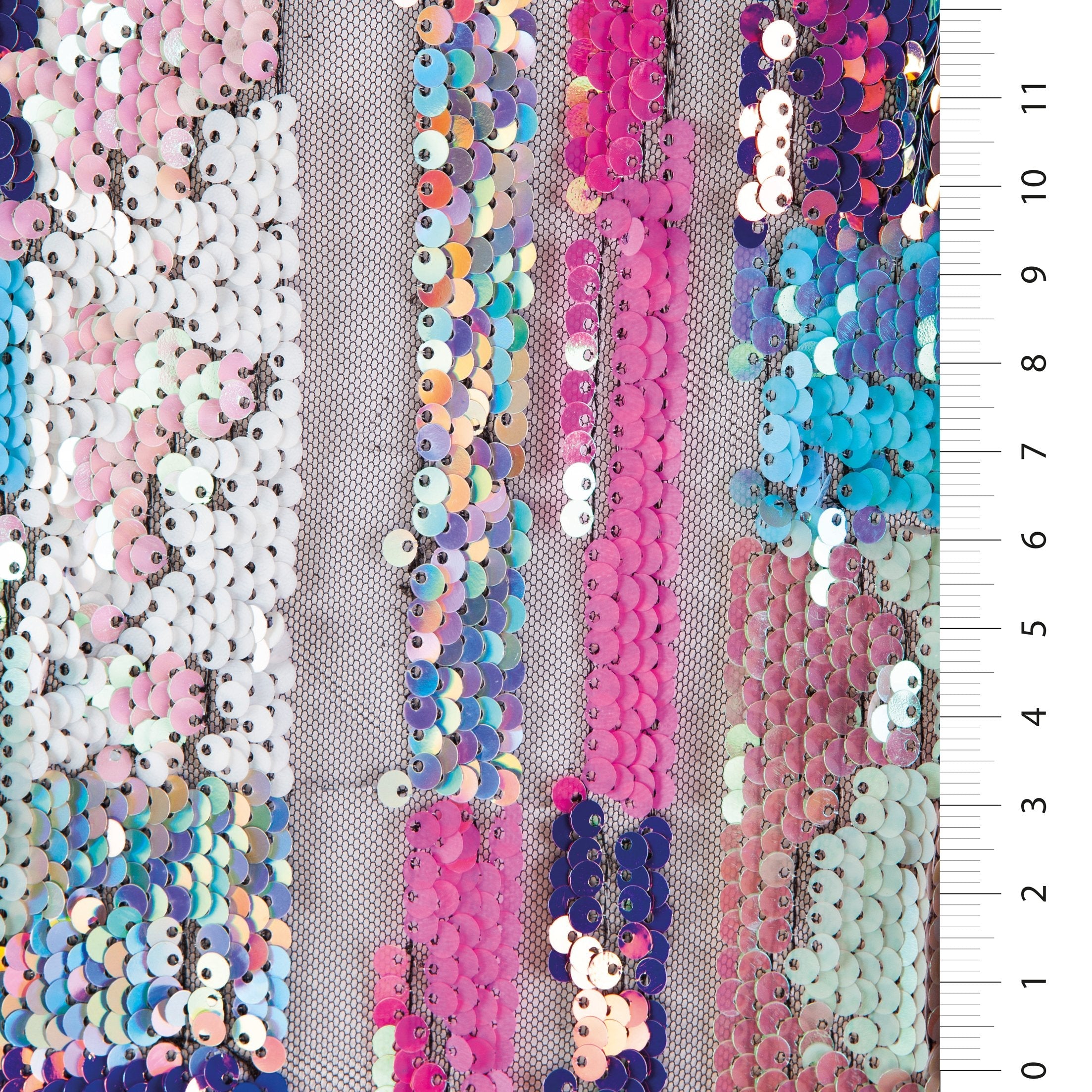 Geometrik Tasarım Şeffaf Şerit Pullu Nakış Tül Çok Renkli Kumaş