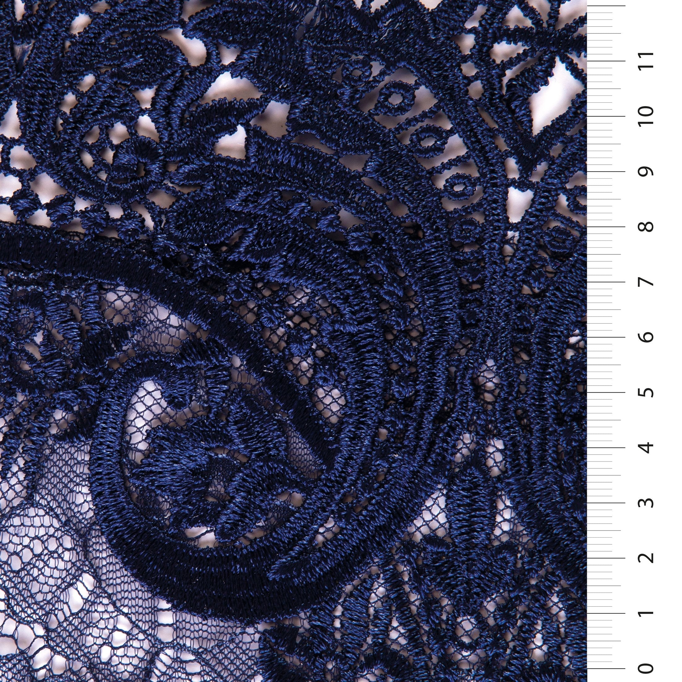 Çift Katmanlı Buket Tasarımlı Dantel Güpür Nakış Kumaş