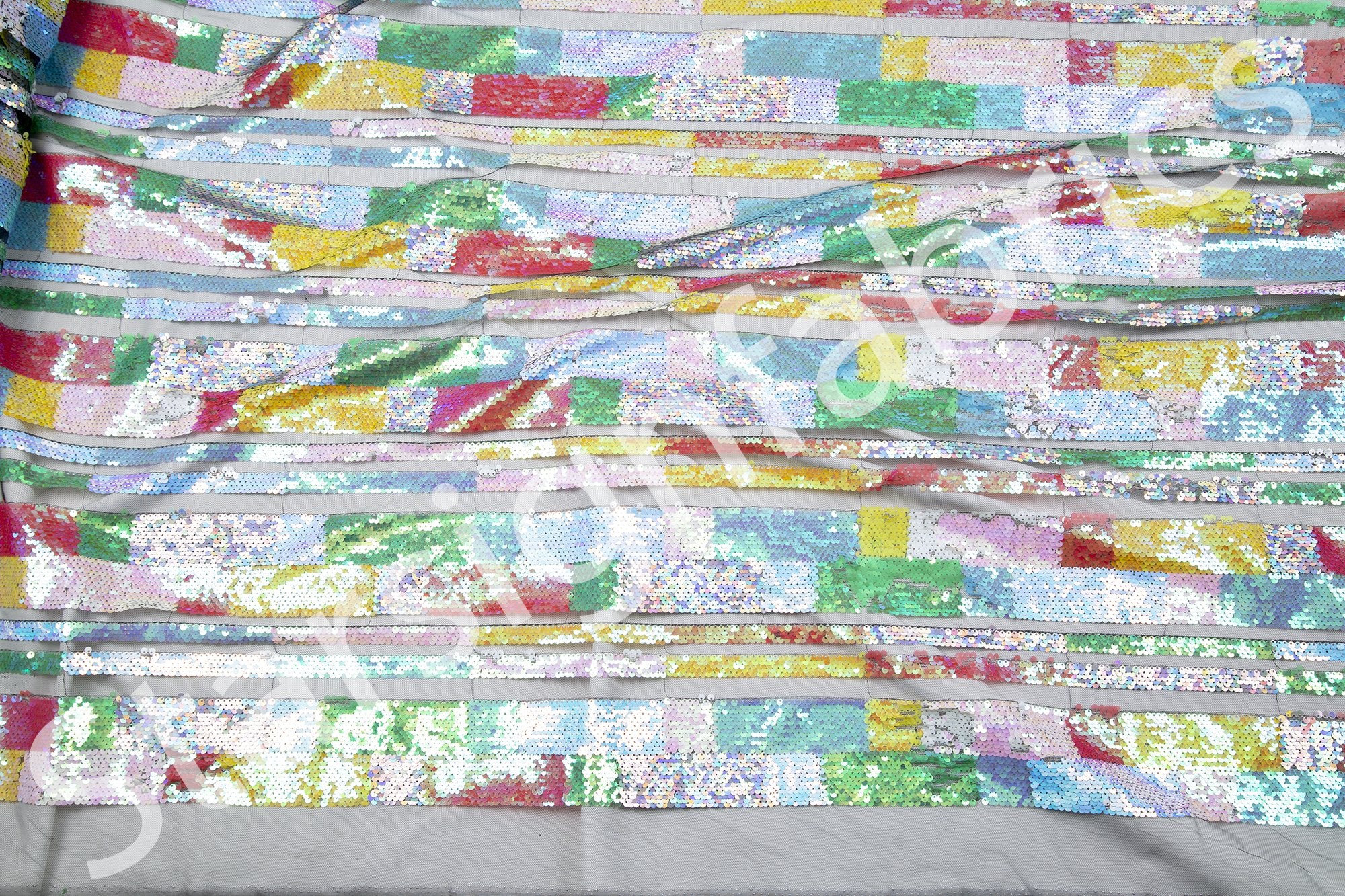 Geo Tasarım Şeffaf Şerit Pul Nakışlı Tül Kumaş | Burç Kumaş