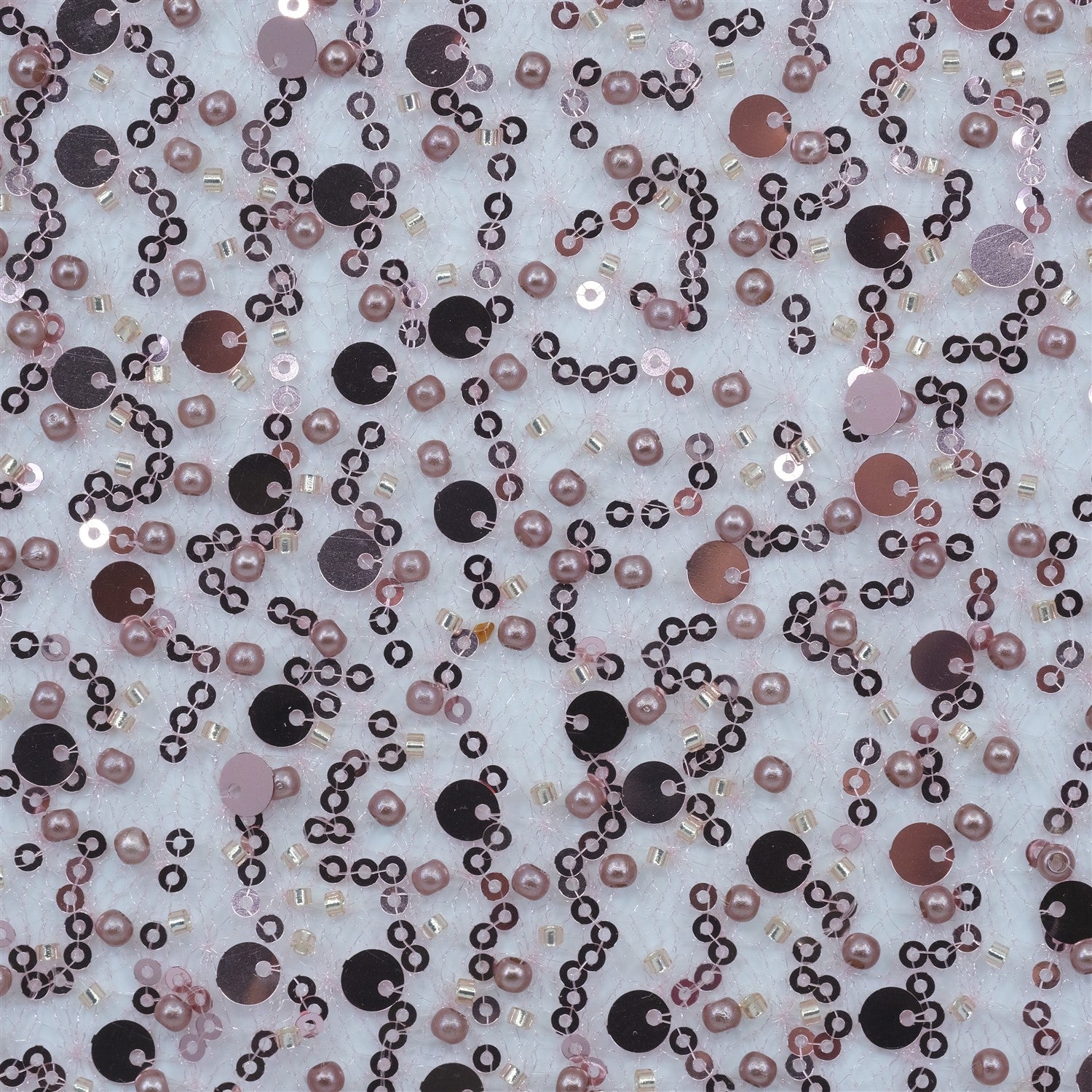 PAYETLİ İNCİ VE KESME BONCUKLU ÖRÜMCEK FİLE TÜL KUMAŞ