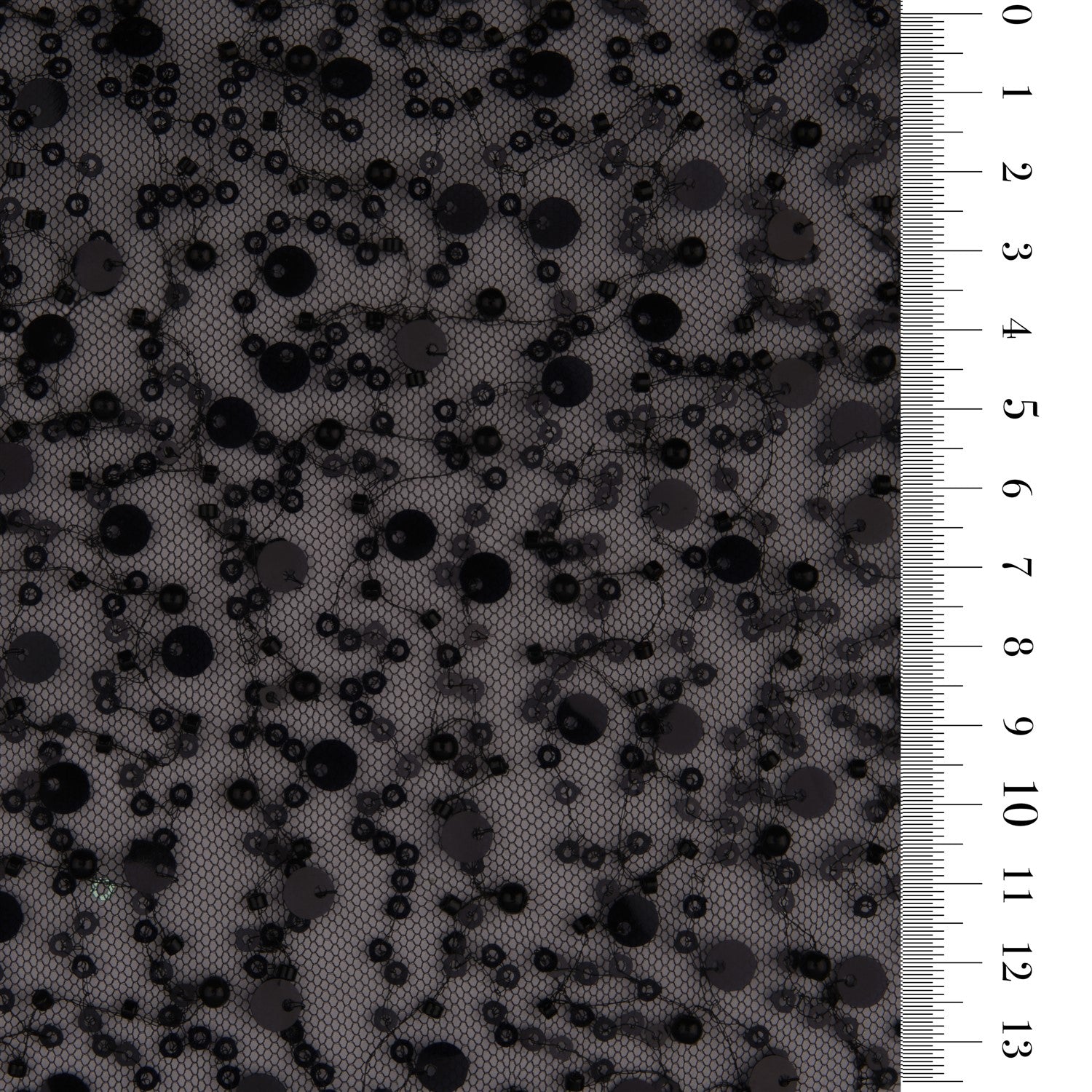 BL-001A YOĞUN PAYETLİ İNCİ VE KESME BONCUKLU KUMAŞ