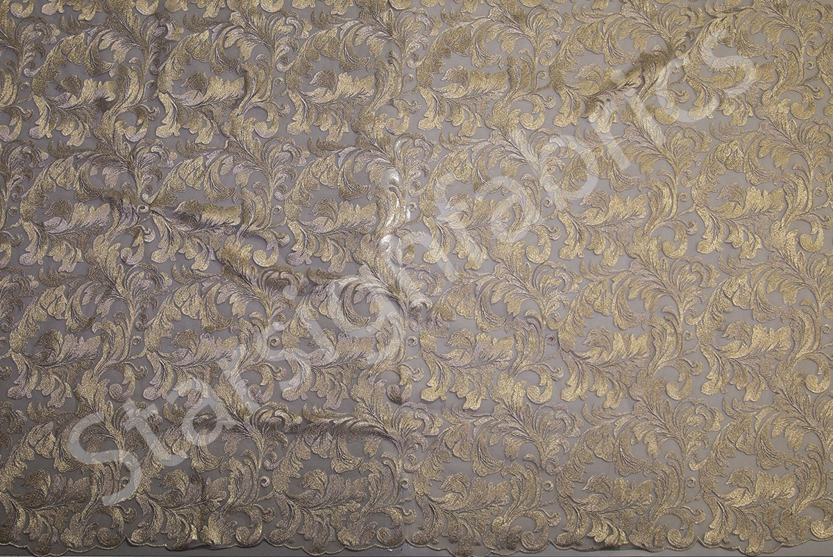 Kıvrımlı Yaprak Tasarım İplik Nakışlı Kumaş