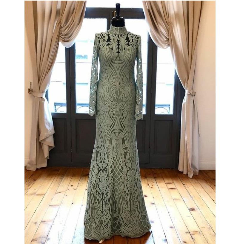 Yumuşak Rayon İplik Nakışlı Elbise | Burç Kumaş