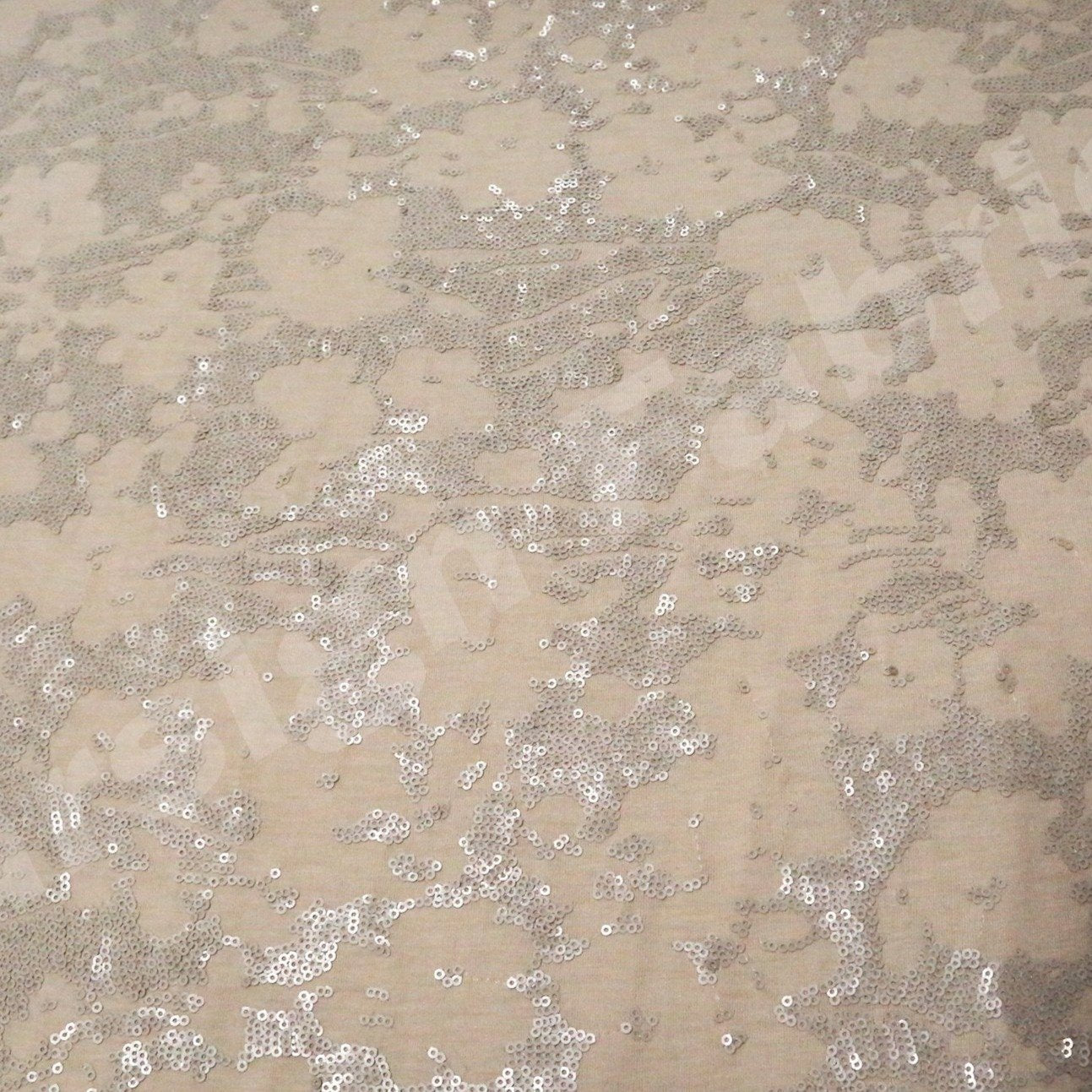 Maskelik Rayon Viskon Pullu Nakış Kumaş | Burç Kumaş