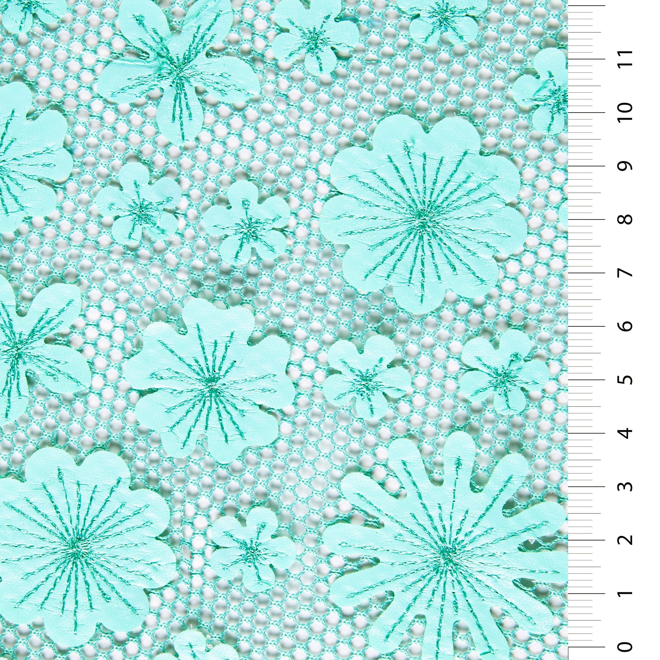 Mint 3D Lazer Kesim Çiçekli Suni Deri Nakışlı Kumaş | Burç Kumaş