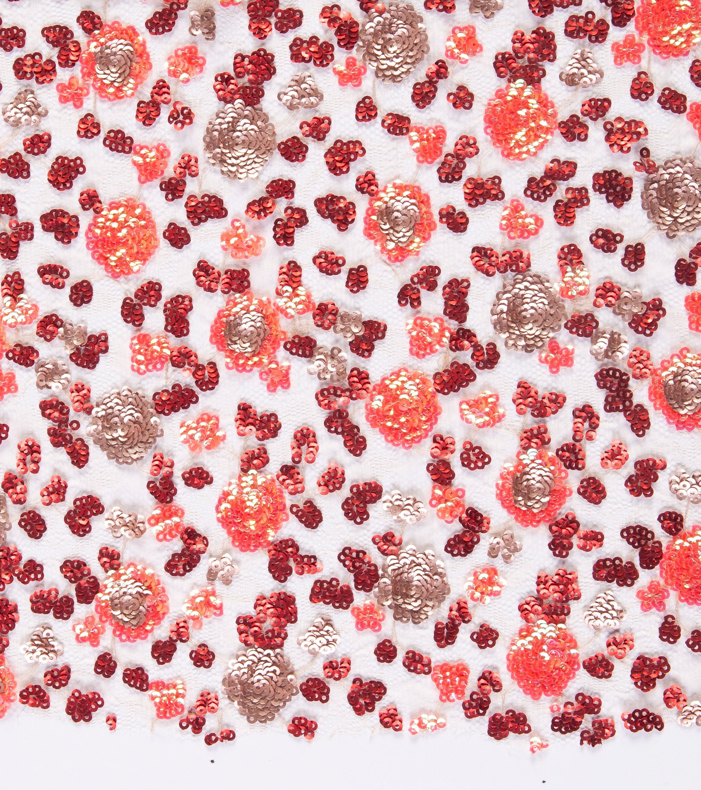 Mercan Küme Çiçek Tasarımlı Renkli Payet İşlemeli Kumaş | Burç Kumaş