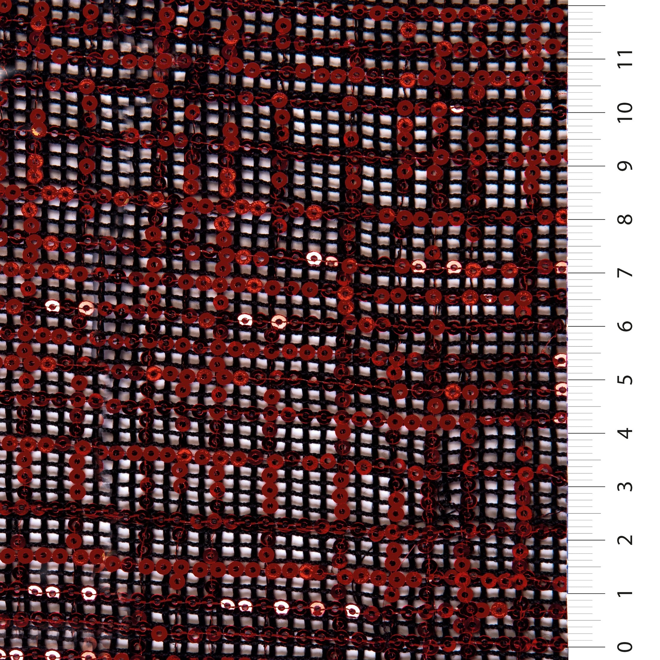 Kırmızı-Siyah Pullu Kare Tasarım İşlemeli Kumaş | Burç Kumaş