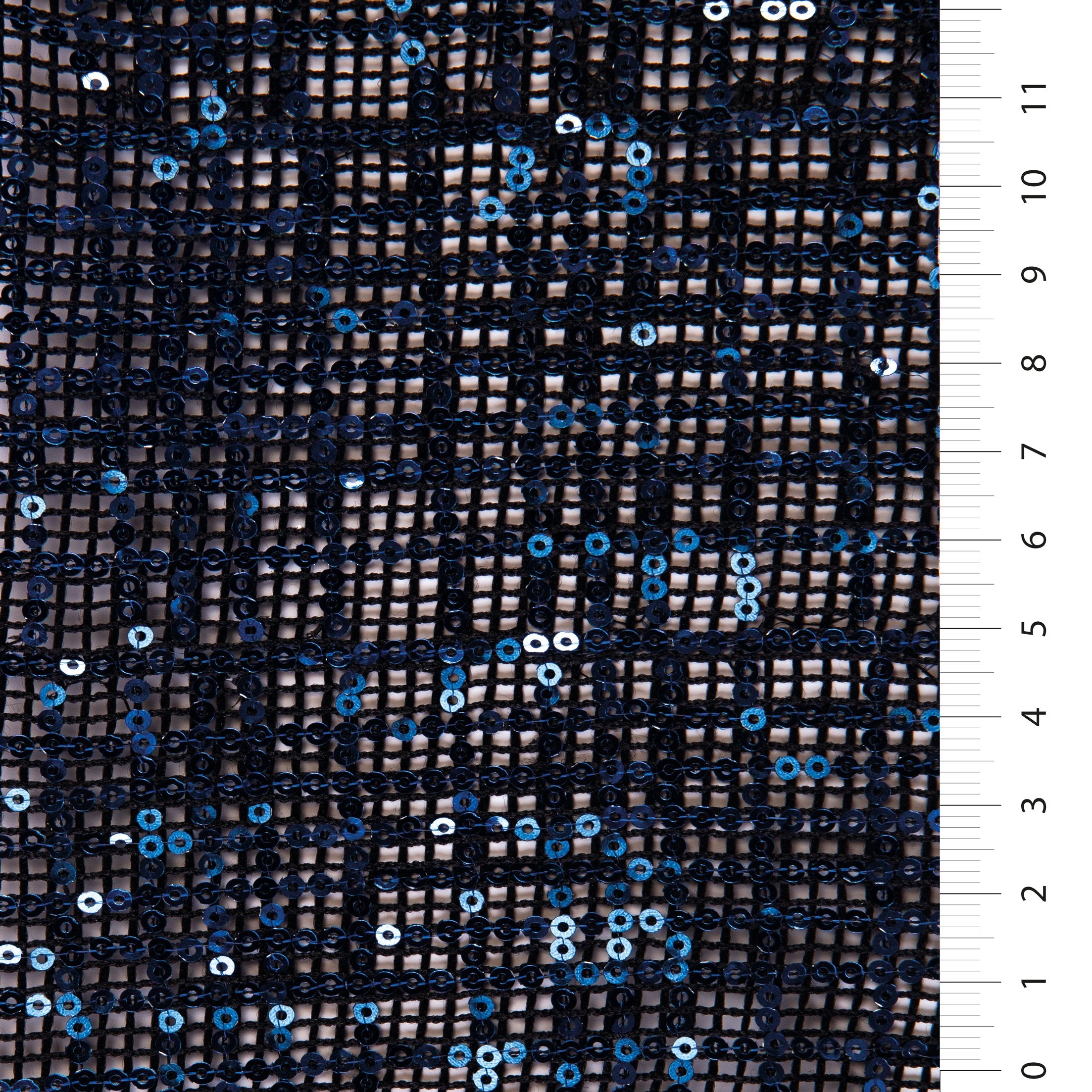 Saks Mavisi-Siyah Pullu Kare Tasarım İşlemeli Kumaş | Burç Kumaş